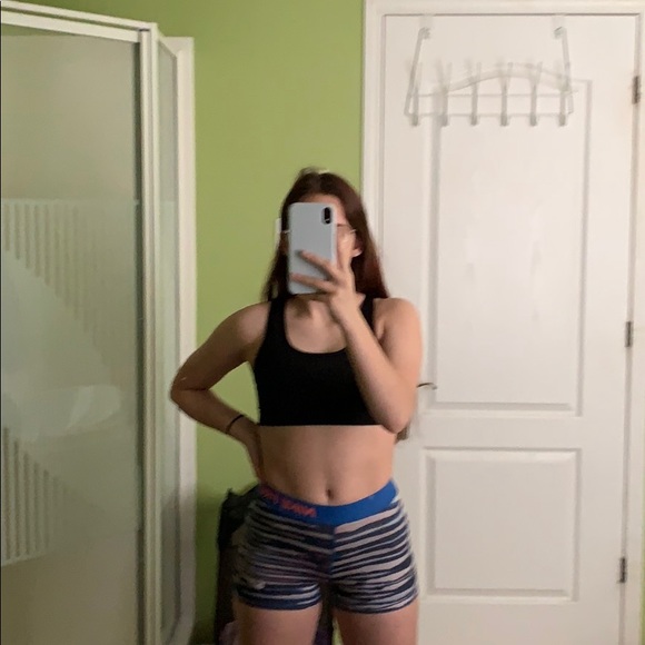 Sports Shorts - Picture 3 of 3